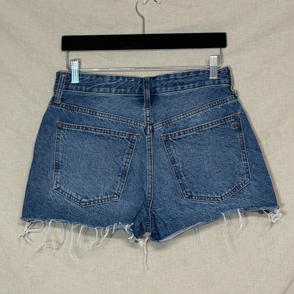 Madewell Relaxed Denim Shorts Medium Wash Raw Hem Size 27 - Picture 2 of 8